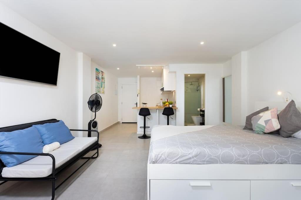 Apartamento Bonito Estudio Con Balcon *
